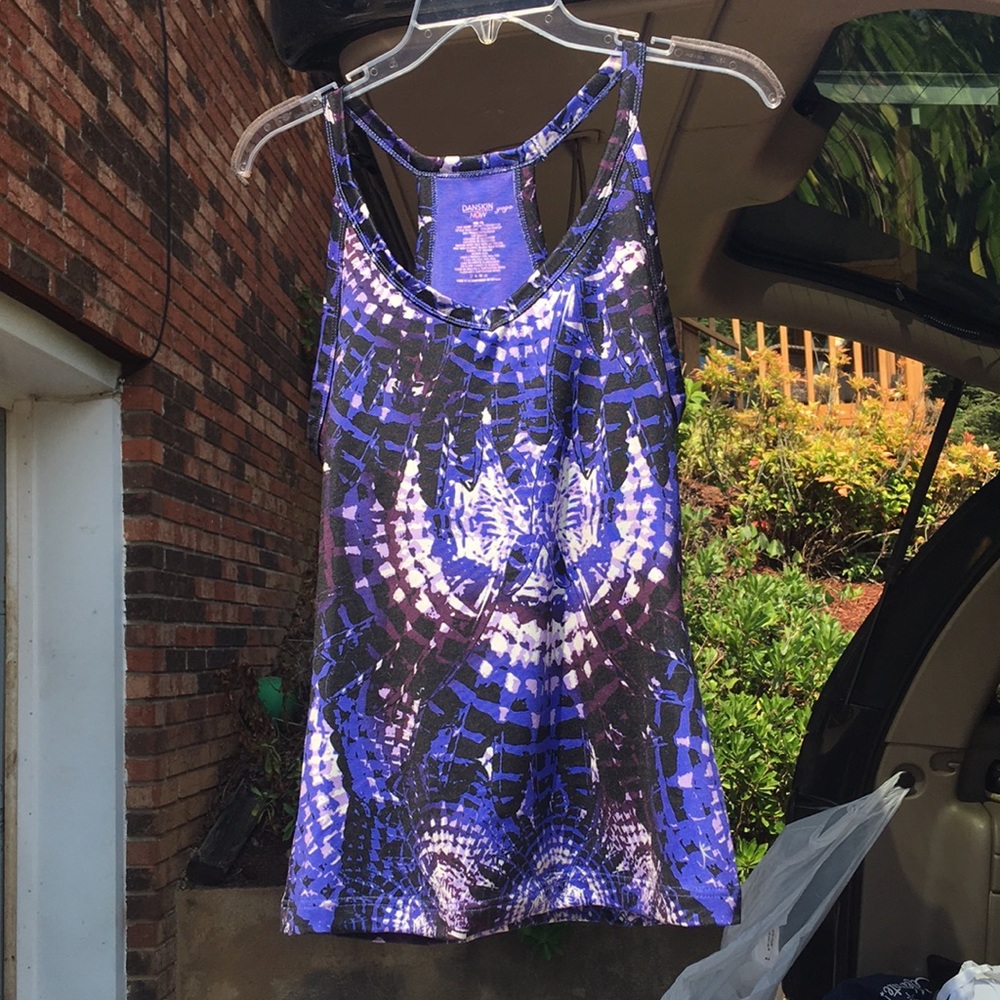 NWOT DANSKIN NOW M bra tank top